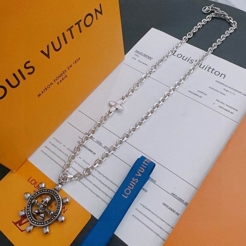 LV Necklace 11yxx146